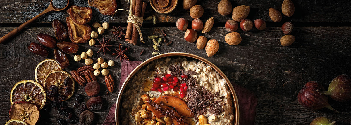 Porridge-Bowl mit Nuss-Topping